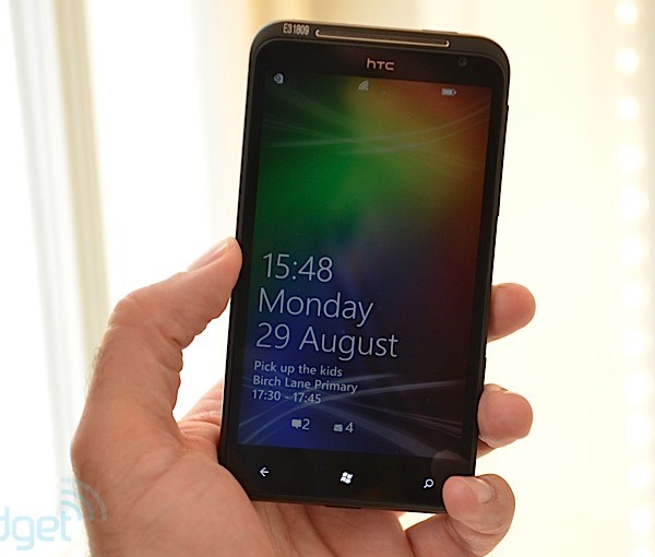Cмартфоны HTC Titan и Radar с Windows Phone Mango-3