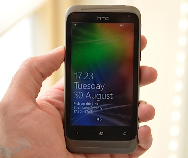 Cмартфоны HTC Titan и Radar с Windows Phone Mango-6