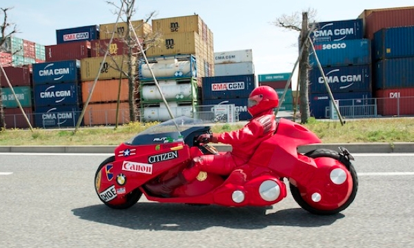 Японец смастерил фантастический мотоцикл по мотивам аниме-фильма "Акира"-4