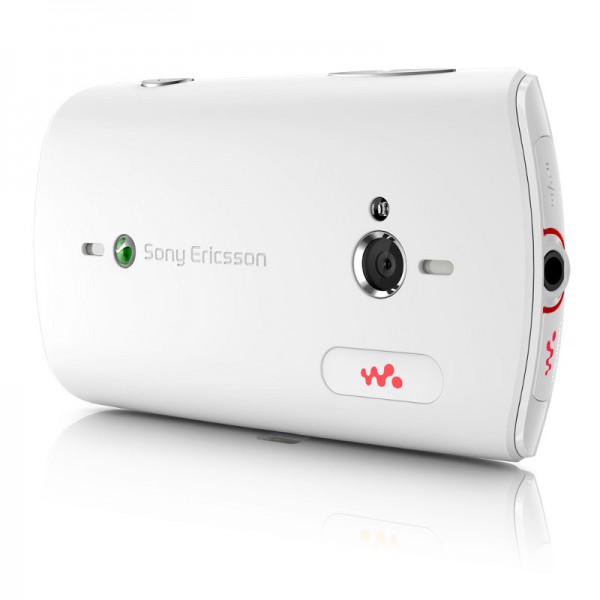 Sony Ericsson Live with Walkman - смартфон для любителей музыки и общения-3