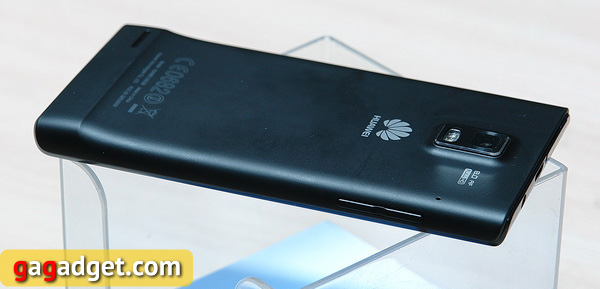 Микрообзор следующей-за-почти-флагманом модели смартфона Huawei Ascend  P1 -2