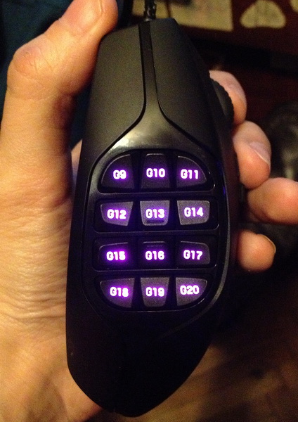 Соло на манипуляторе: микрообзор игровой мыши Logitech G600 MMO Gaming Mouse-4