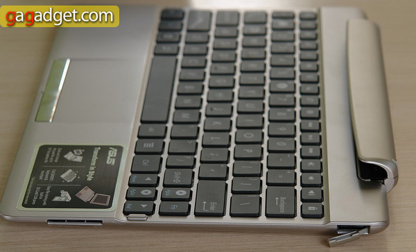 Небольшая разница: обзор планшета с клавиатурой ASUS Transformer Pad TF300T -23