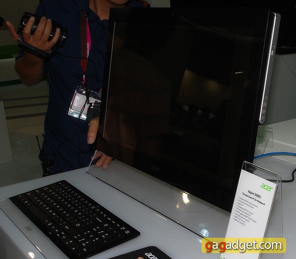 Acer Aspire 5600U: 23-дюймовый моноблок на Windows 8 с сенсорным экраном