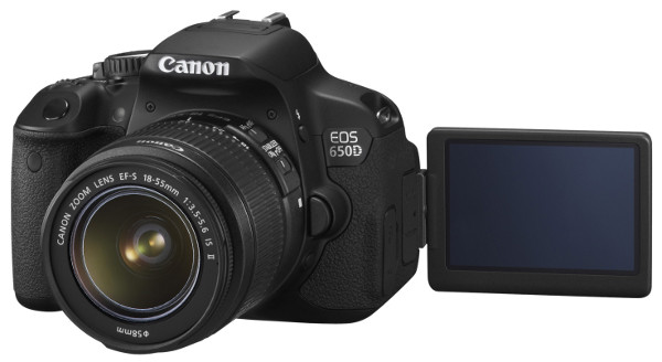 Зеркалка Canon EOS 650D: 18 МП, гибридный автофокус и поворотный сенсорный экран