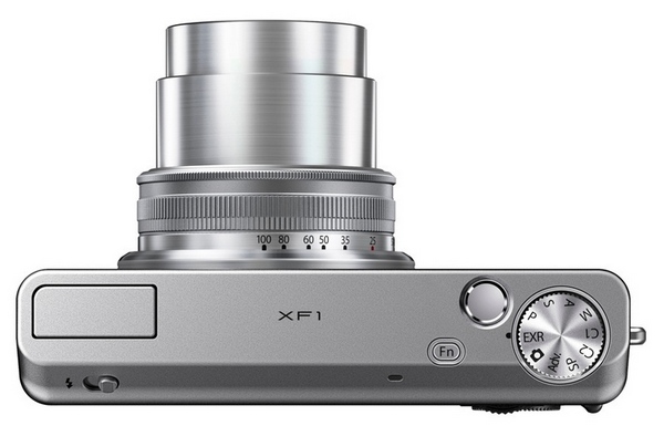 Названы украинские цены на фотокамеры Fujifilm X-E1 и XF1-14