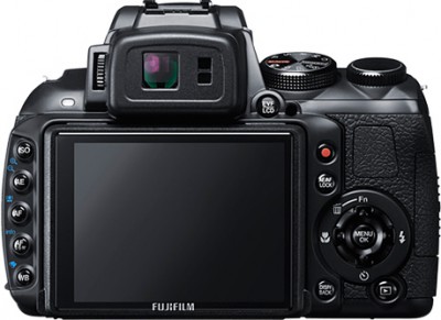 30-кратный суперзум Fujifilm FinePix HS30EXR уже в Украине за 3600 грн-4