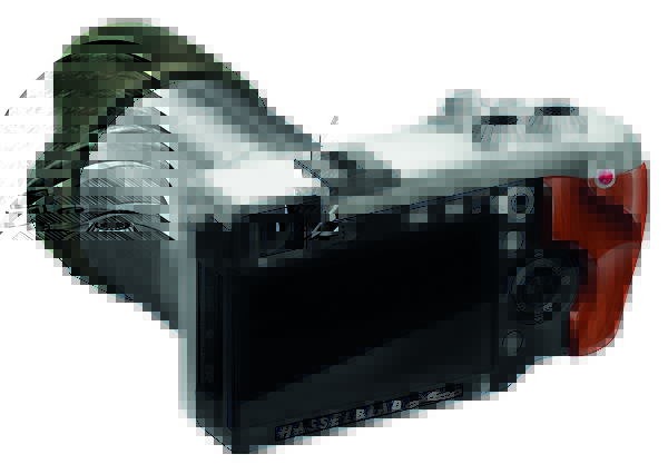 Беззеркалка Hasselblad Lunar: перелицованная Sony NEX-7 за ?5000-4