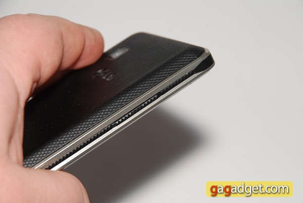 Беглый обзор телефона с поддержкой двух сим-карт  LG T370-4