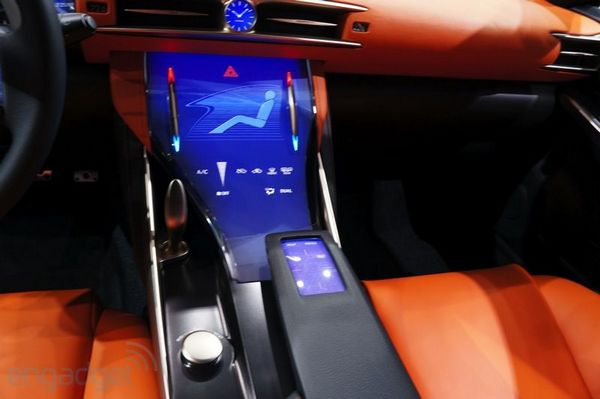 Концепт-кар Lexus LF-CC показал, каким может быть будущее сенсорных интерьеров-3