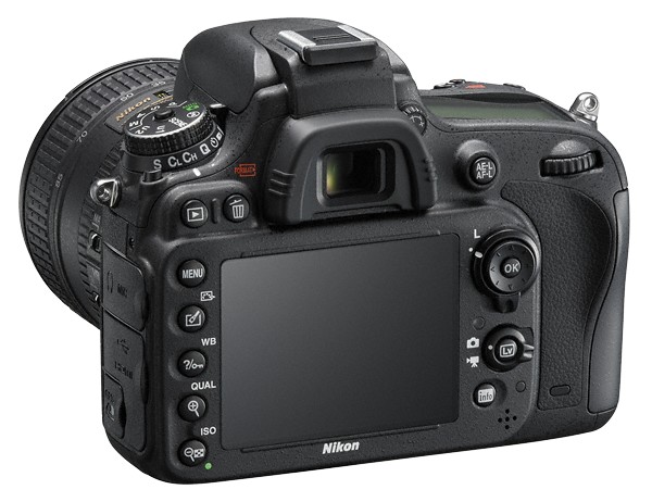 Гора с плеч: лёгкая и компактная полнокадровая зеркалка Nikon D600-5