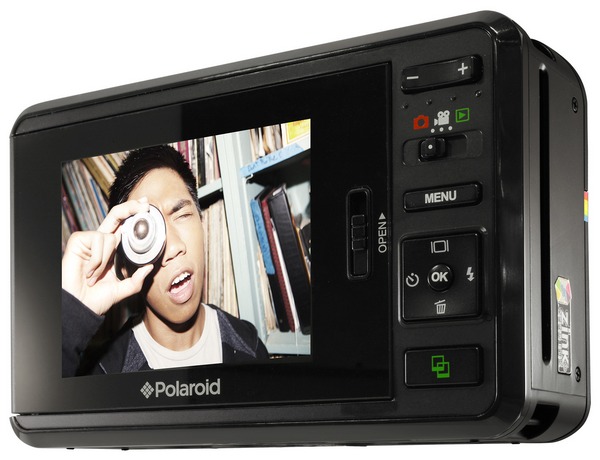 Назад в будущее: фотокамера Polaroid Z2300 со встроенным фотопринтером-2