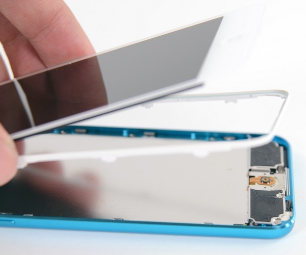 Сын трудных разборок или как в iFixit разбирали iPod touch 5G-8