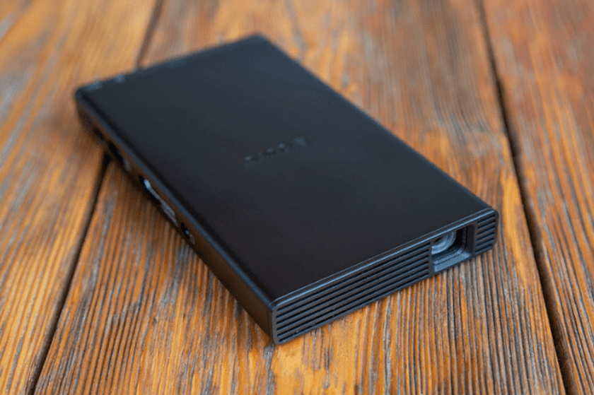 MP-CD1 projector review