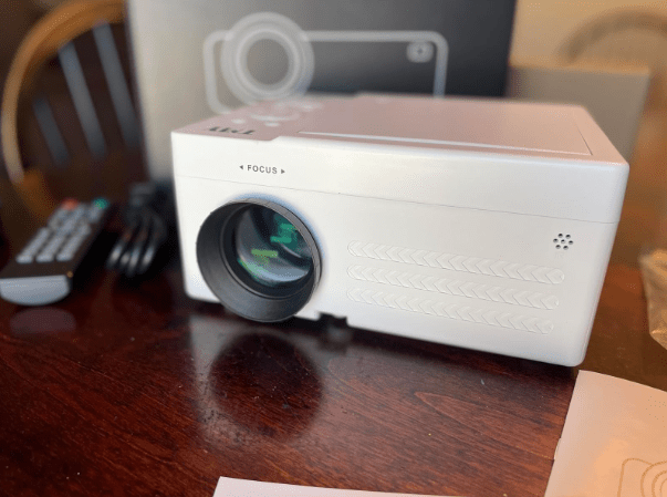 TMY Y1 DVD Projector