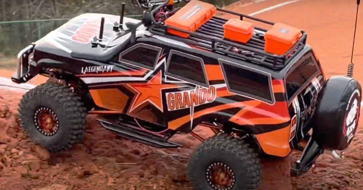 1:10 LAEGENDARY Grando review