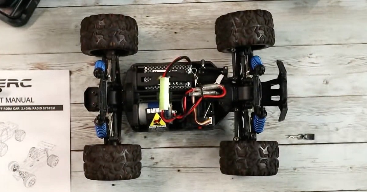 1:18 DEERC 9300 rc car under 100