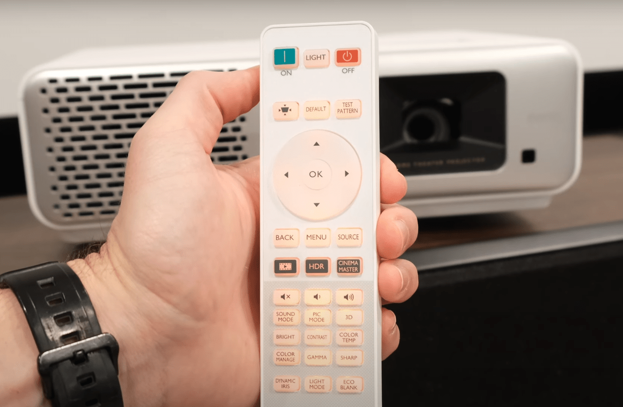 BenQ HT2060 Android Projector