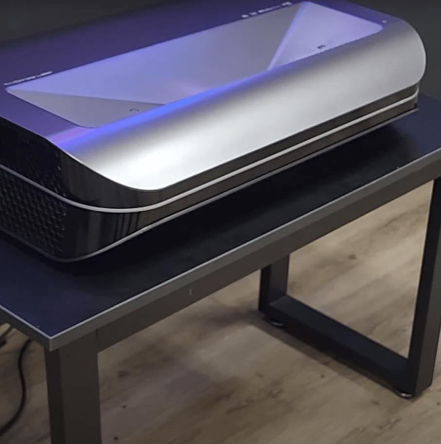  AWOL VISION LTV-2500 Digital Projector