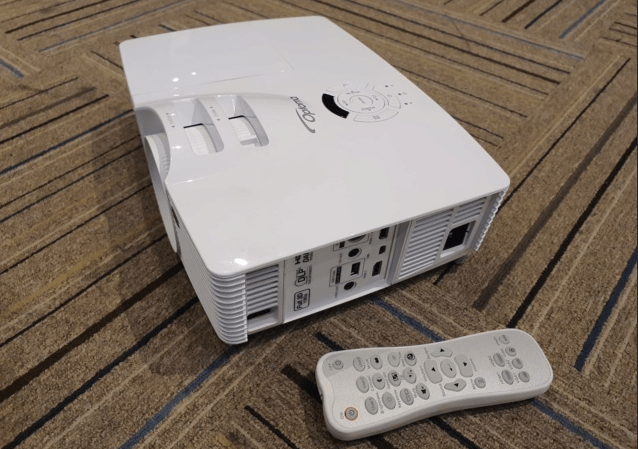 HD146X vs HD28dse comparison