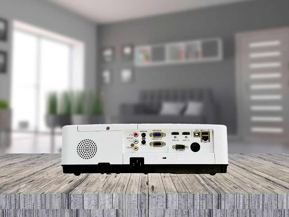 NEC ME403U LCD Projector