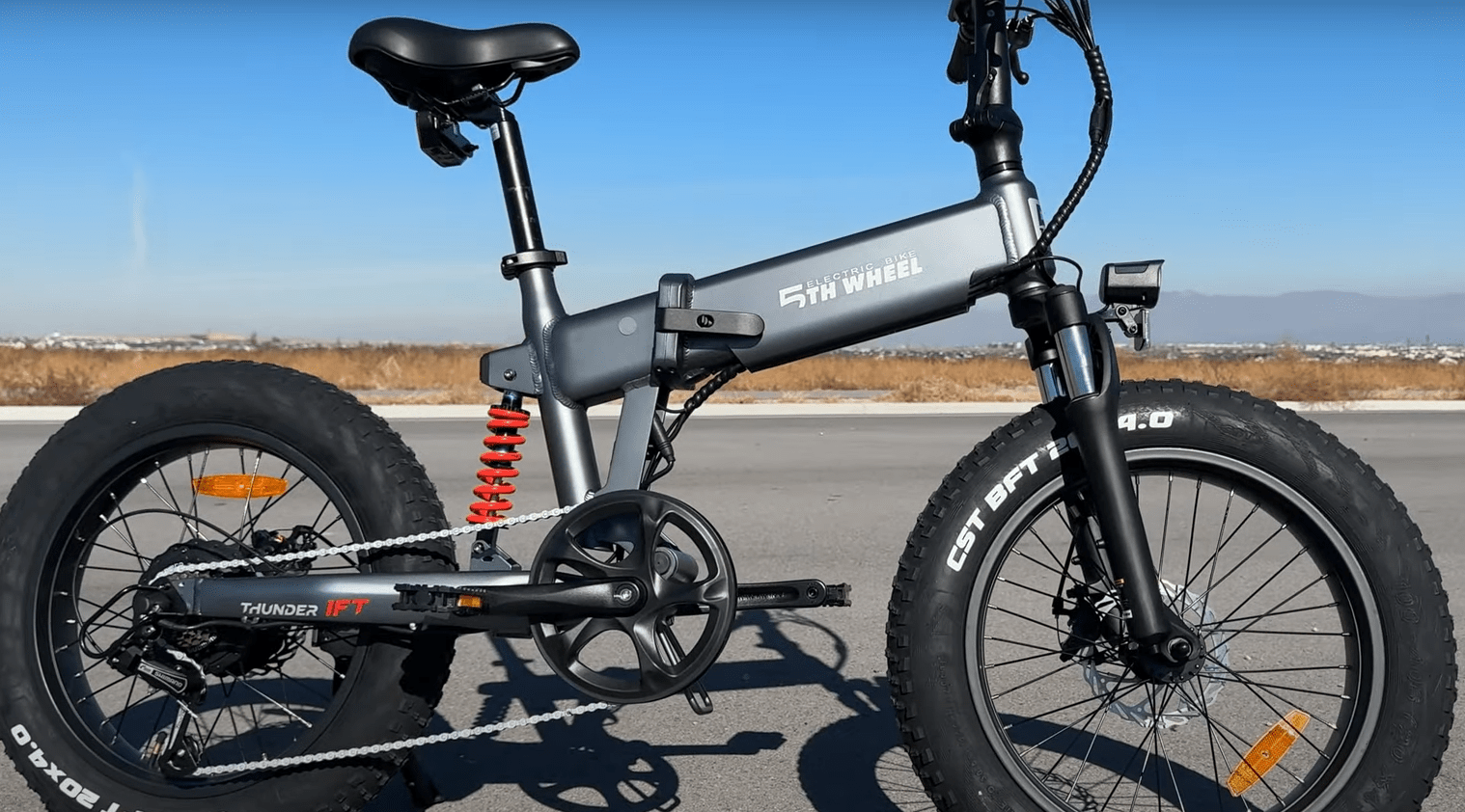 5TH WHEEL Thunder 1FT review