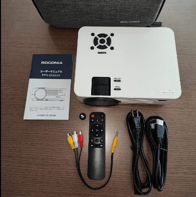 The Roconia Q5 1080p Projector