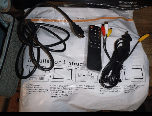 Roconia Q6 Home Projector