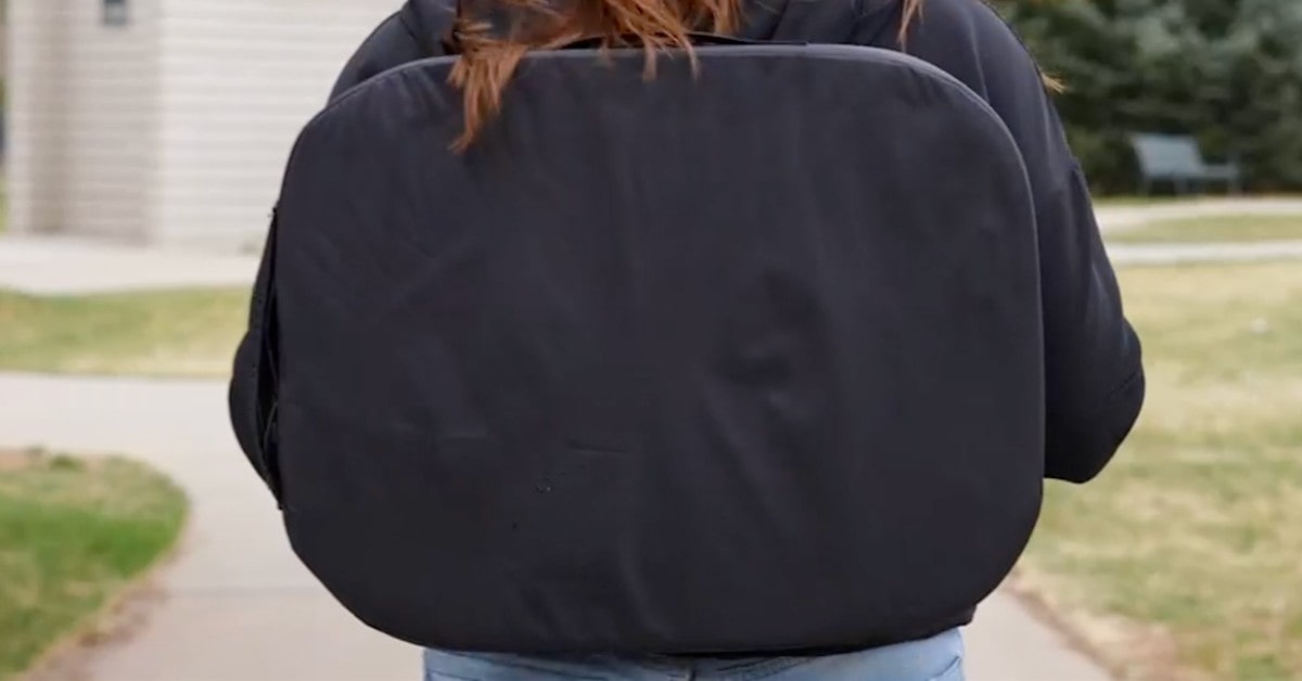 ACELETIQS heated folding bleacher chair