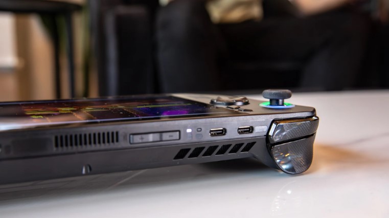 ASUS ROG Ally X portable gaming computer