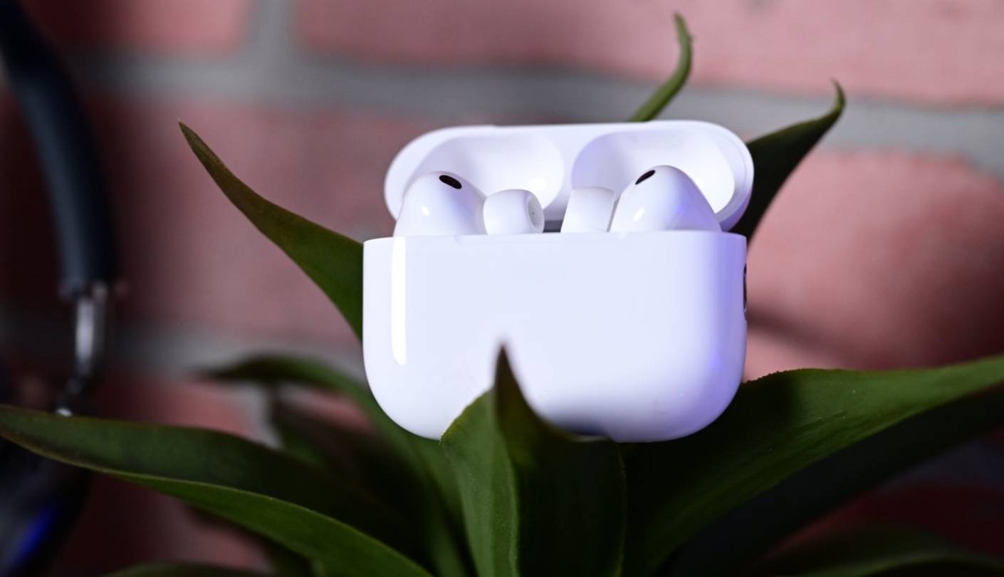 AirPods Pro 3 earbuds for phone calls