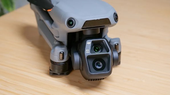 Mavic 4 Pro vs Air 3S comparison