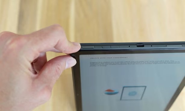 Amazon Fire Max 11 tablet to read books