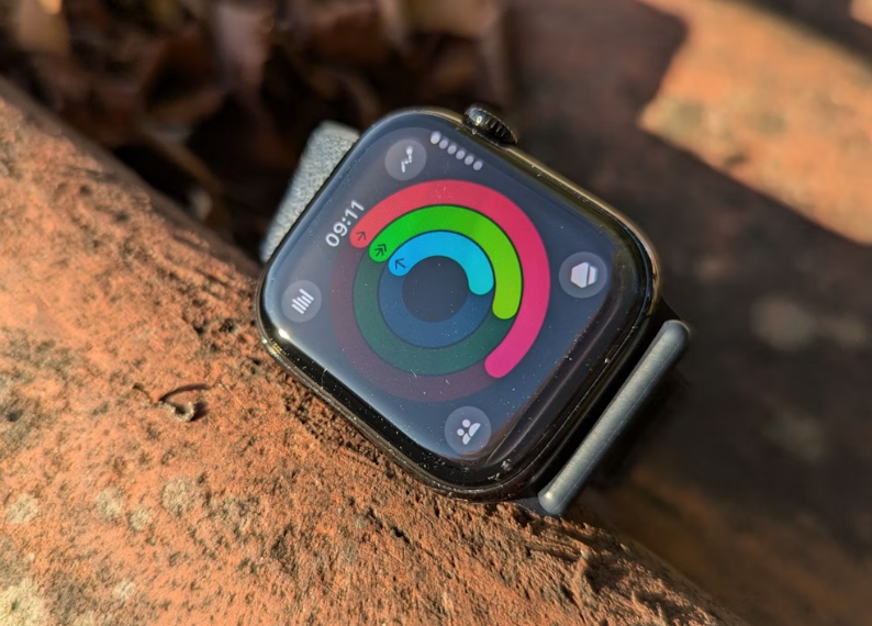 Watch Series 10 vs Watch SE (2nd Gen)