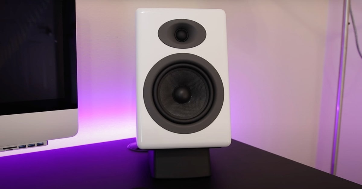 Audioengine A5+ Plus active bookshelf speakers
