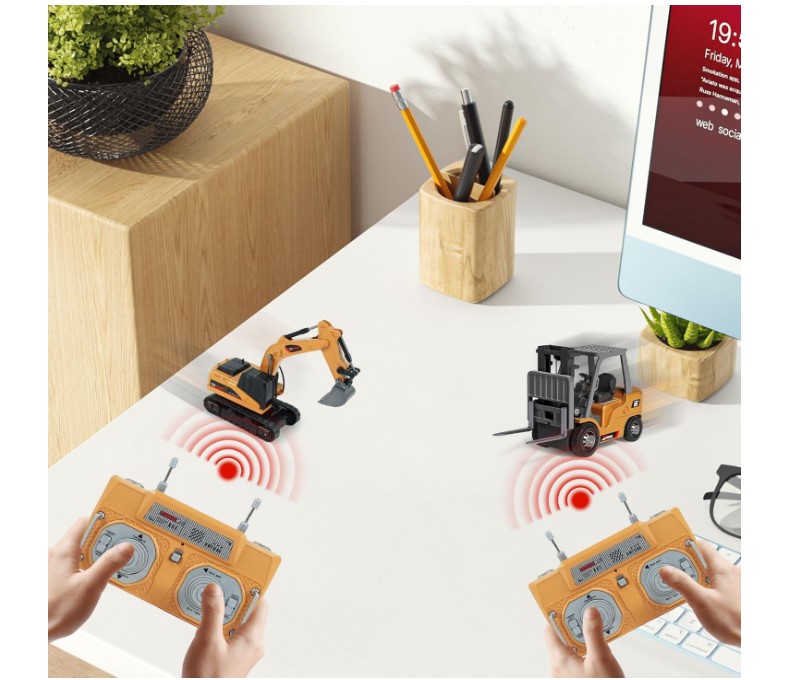 BRRRRT 1/64 Remote Control toy excavator for kids