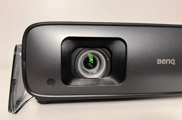 HT5550 vs HT4550i comparison