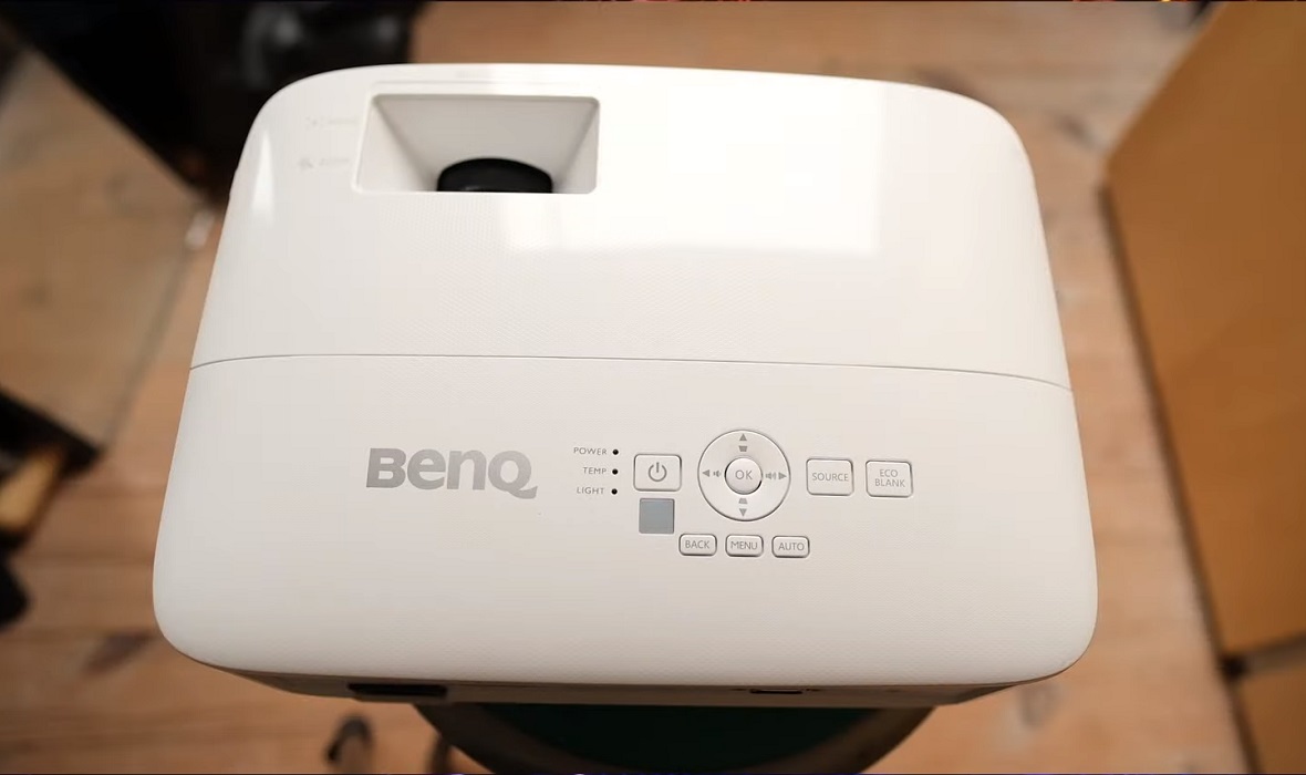 hd146x vs th575 in {{ current_year }}