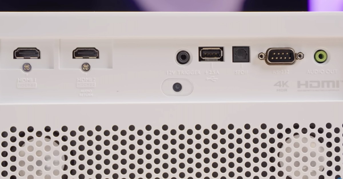 BenQ X3000i 4k projector for gaming