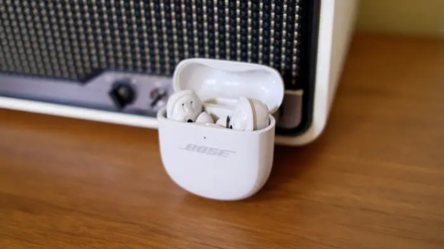 Bose QuietComfort Ultra Earbuds (2nd Gen) wireless earbuds for subway