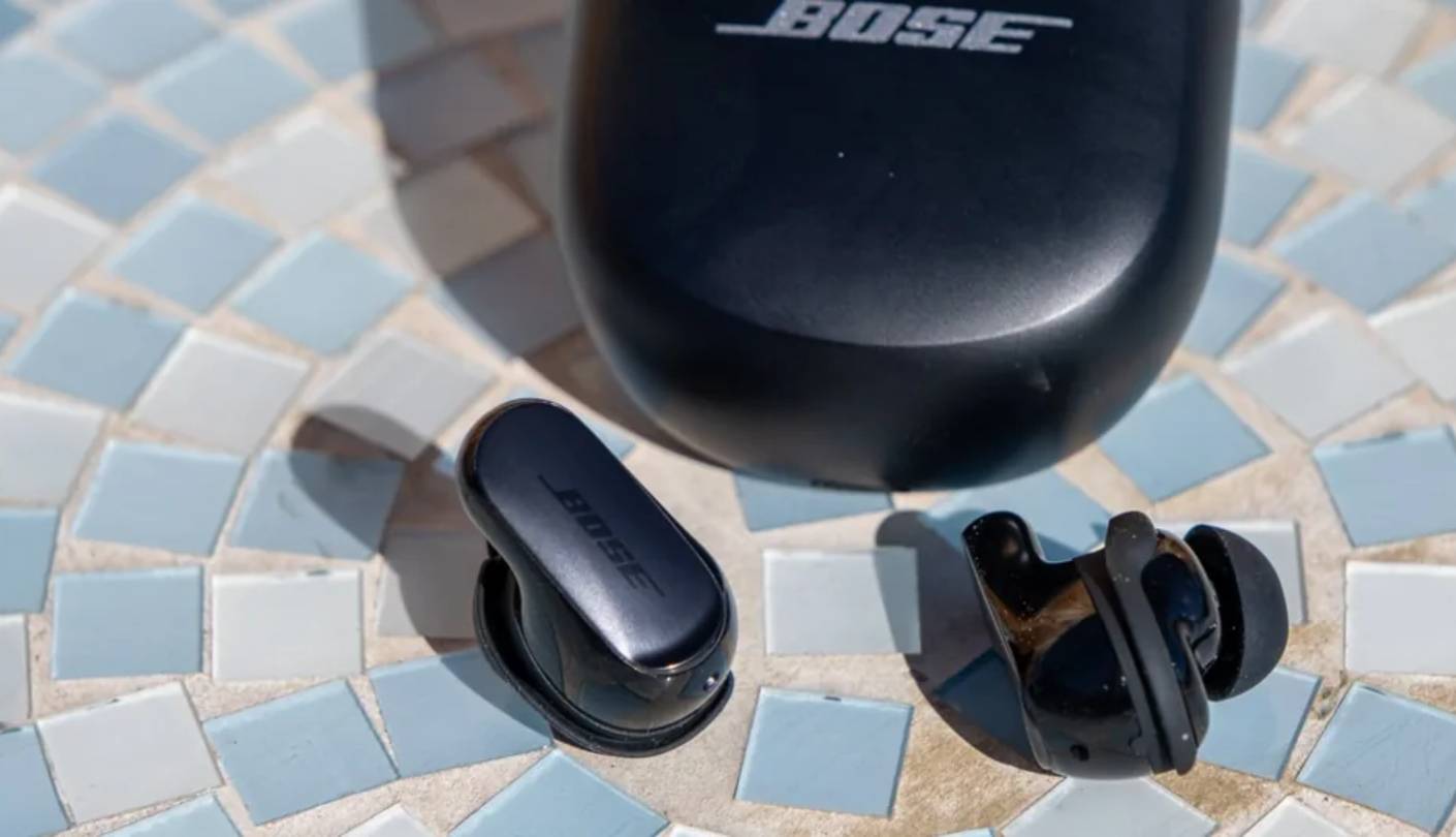 Bose QuietComfort Ultra Earbuds (2nd Gen) clear call quality earbuds
