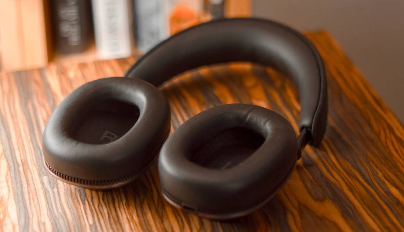 Bowers & Wilkins Px7 S3 over ear headphones for flying