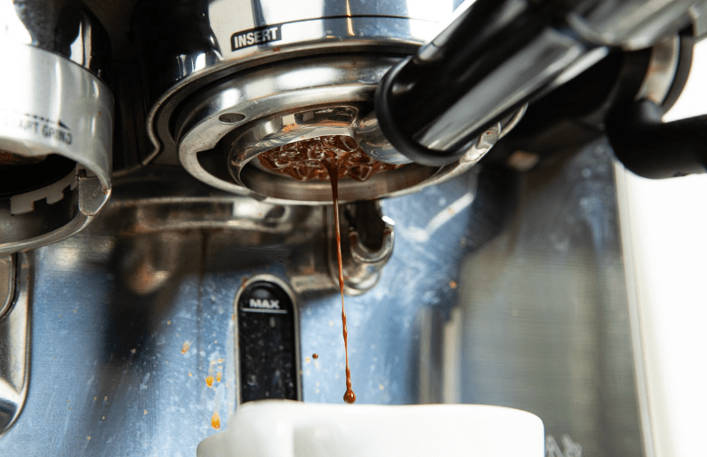 Breville Oracle Touch best espresso machine professional