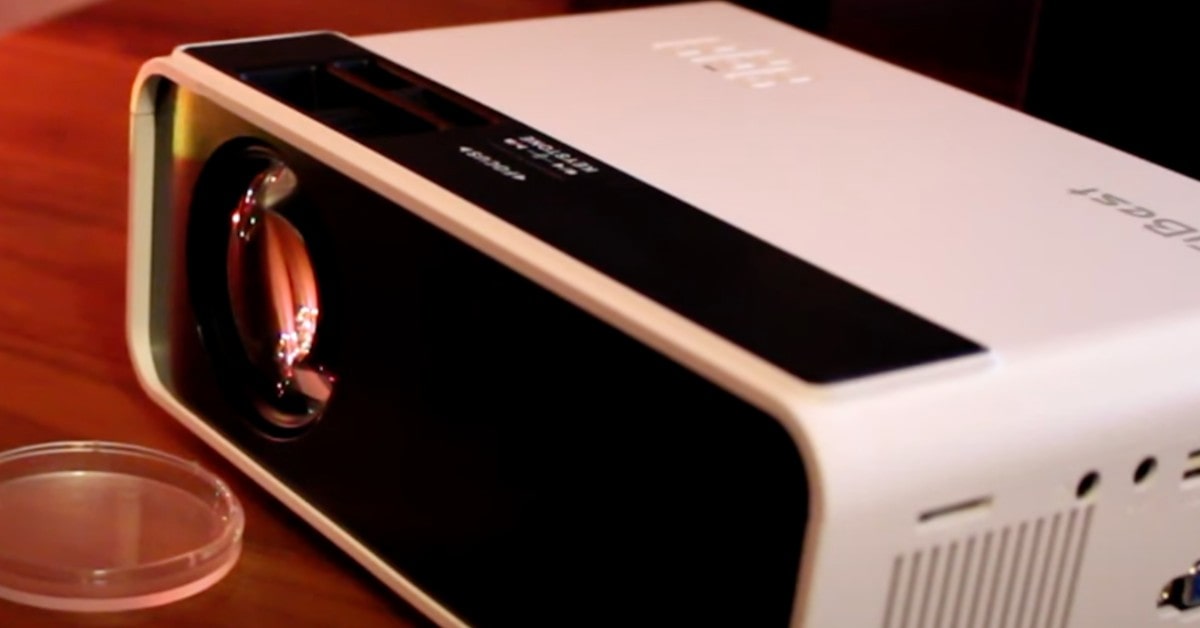 CiBest W13 movie projector under 200