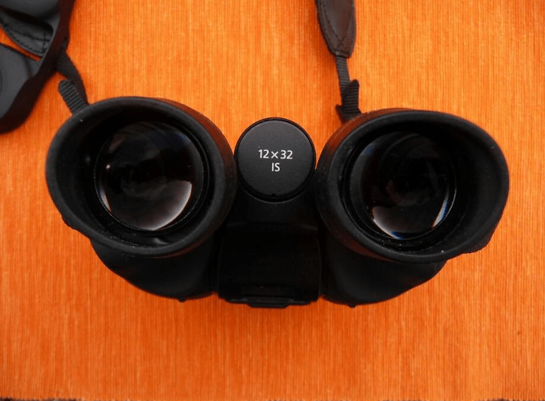 Canon Binoculars 12x32 IS OIS binoculars
