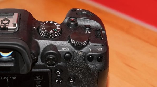 Canon EOS R6 camera to use for music videos