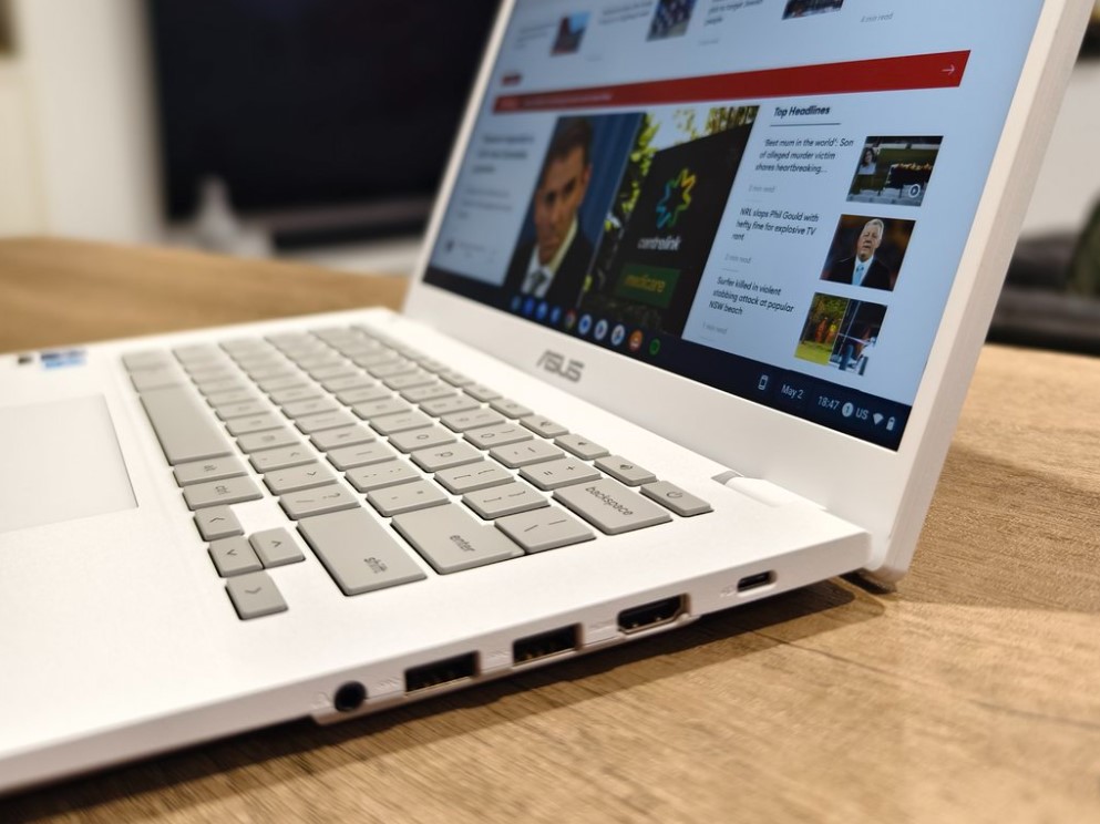 Asus Chromebook Plus CX34 vs Acer Chromebook Plus 514