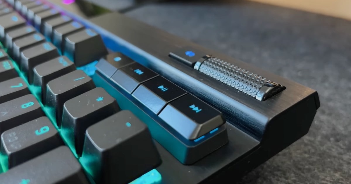 Corsair K70 RGB PRO  Mechanical keyboard for typing