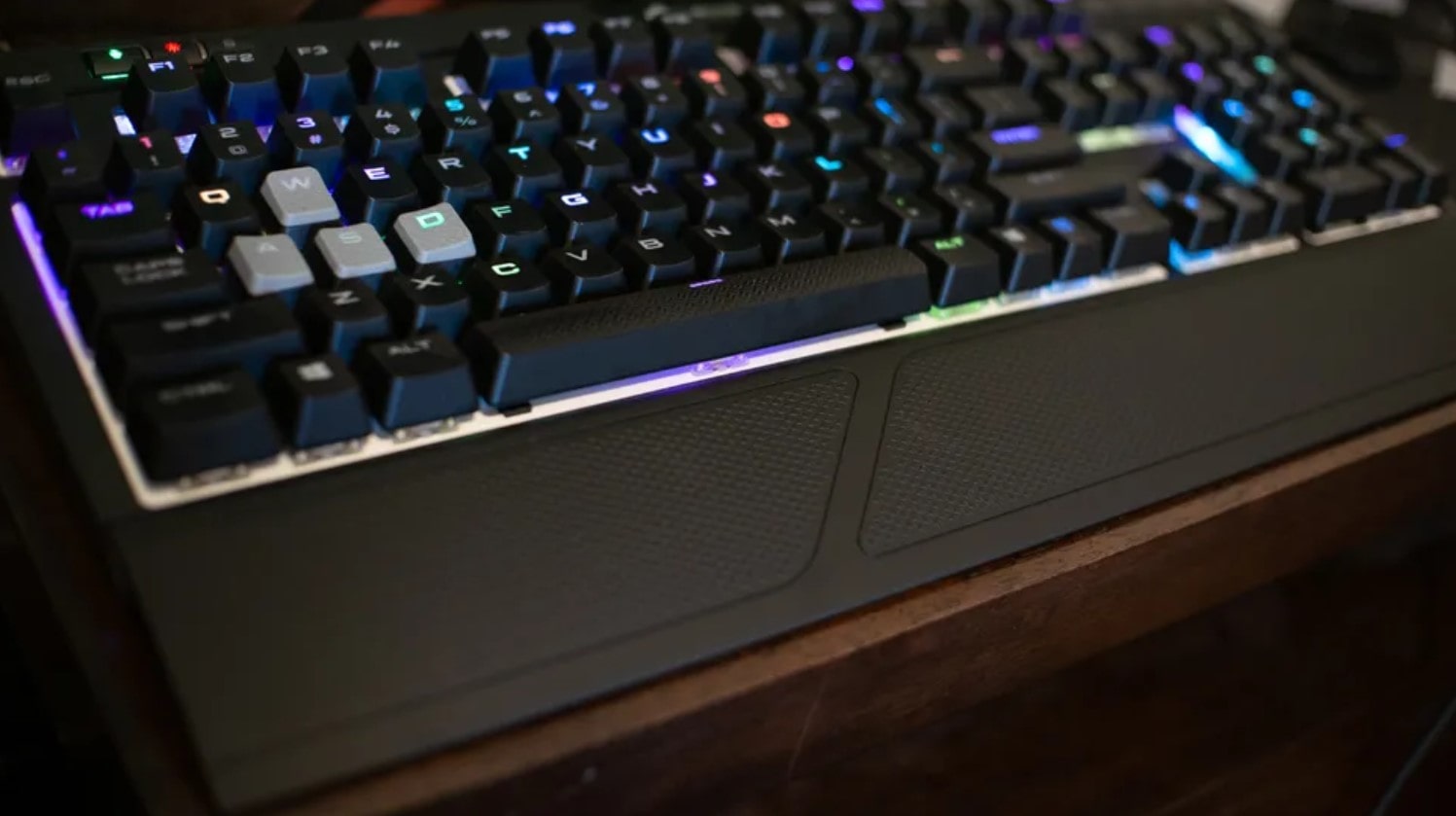 Corsair Strafe RGB MK.2 quiet mechanical keyboard