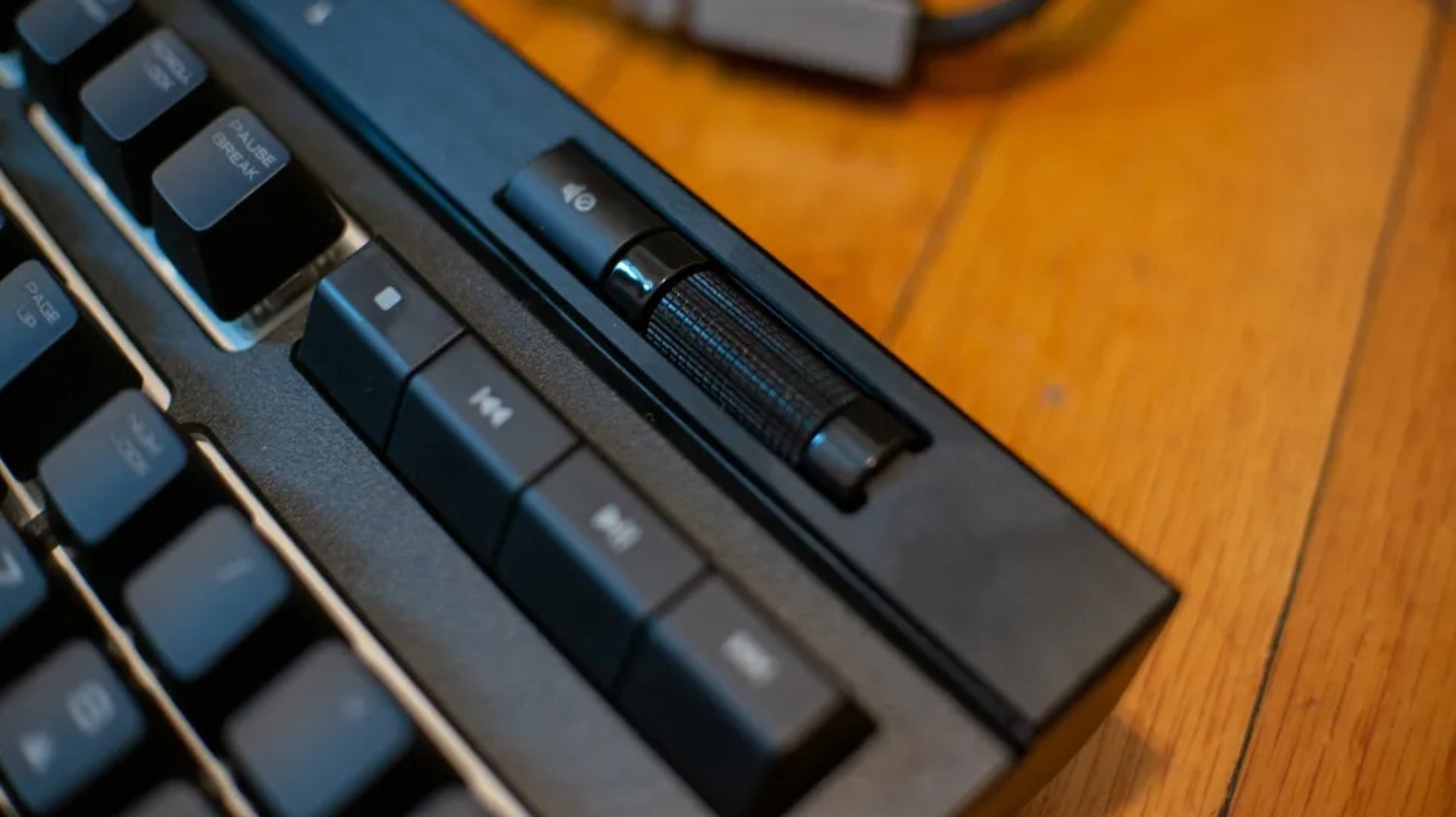 Corsair Strafe RGB MK.2 silent gaming keyboard